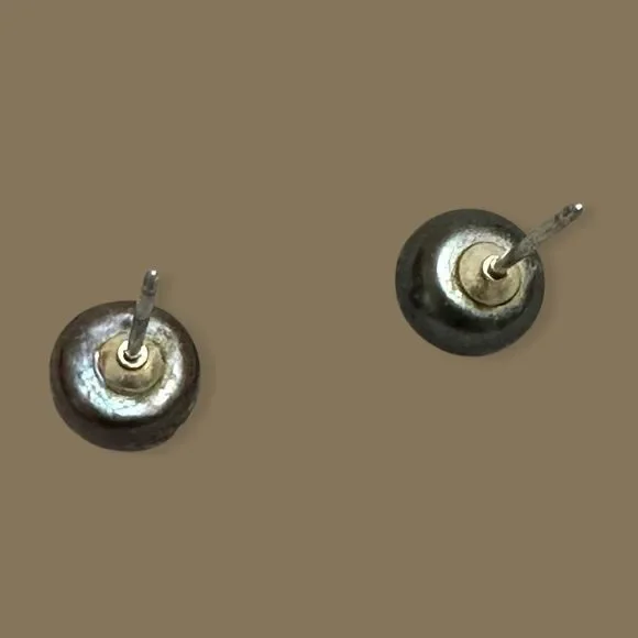 Elegant Gray Black Freshwater Pearl Stud RGF Sterling Silver Earrings - Picture 9 of 11